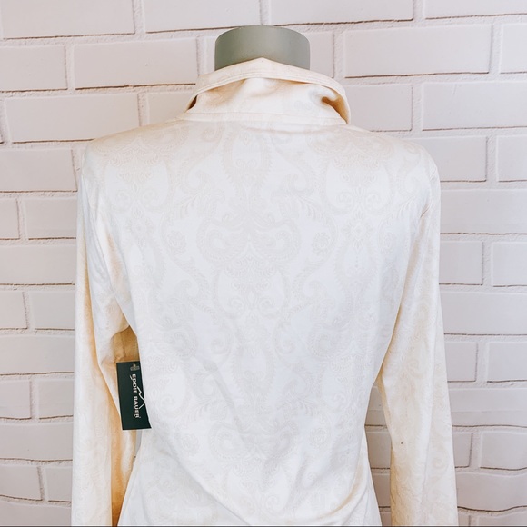 Eddie Bauer • Cream Activewear Pull-Over - Picture 5 of 8